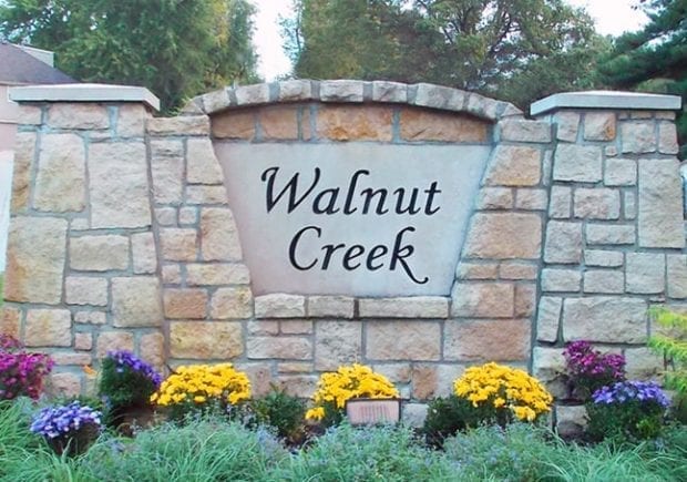 walnut creek house association sign platte county